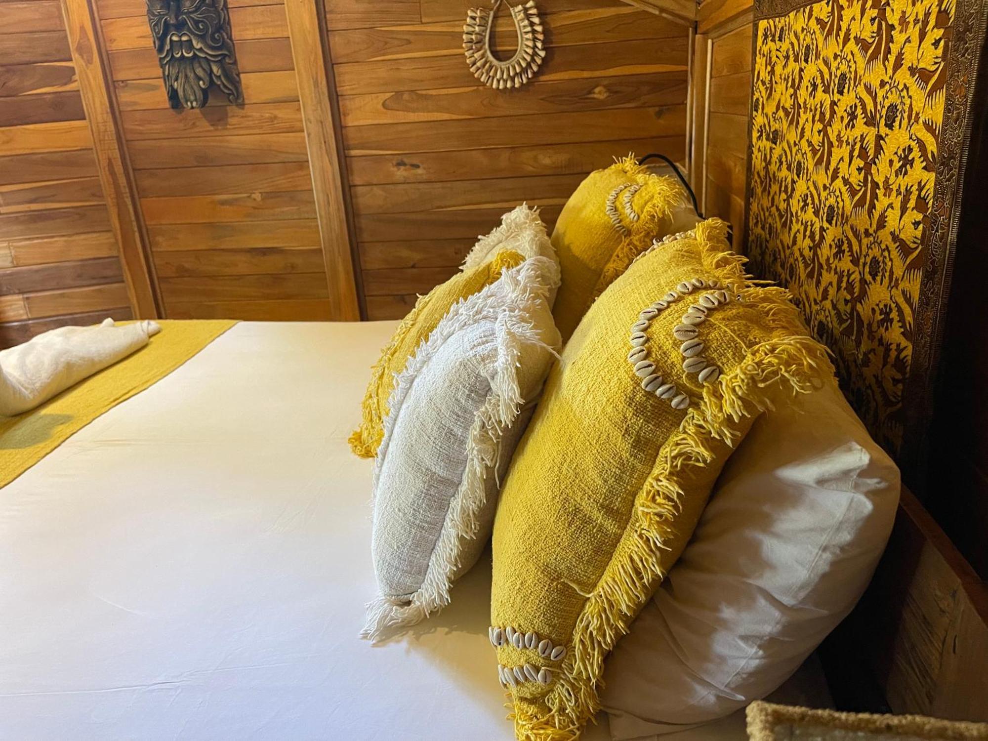 Louka Beach Bali 티아냐르 외부 사진